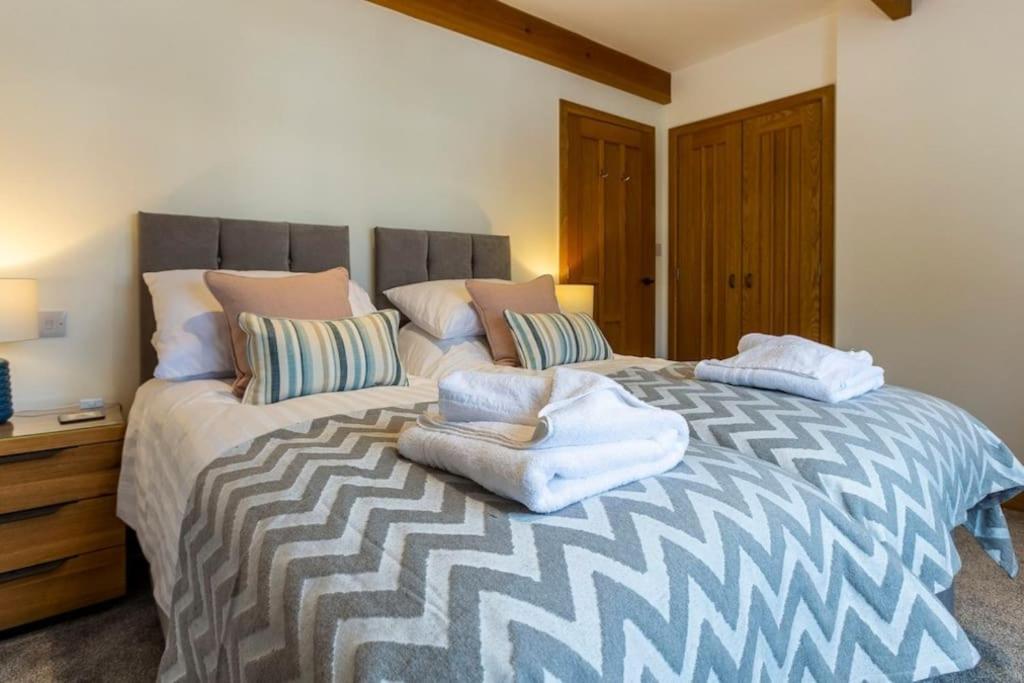 15 The Crescent - Cornwall *